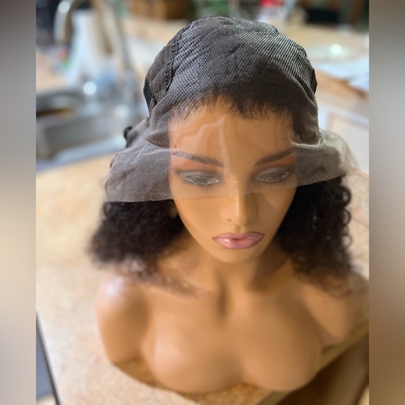 Wig - Picture 5 of 5